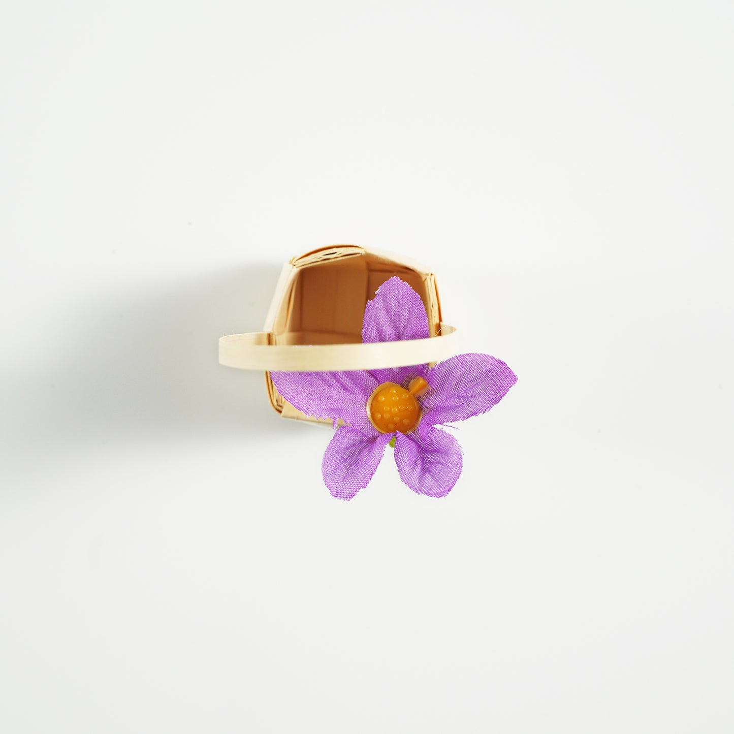 HanitiiPalm Pinchy-Little Basket Pink Palm Weaving
